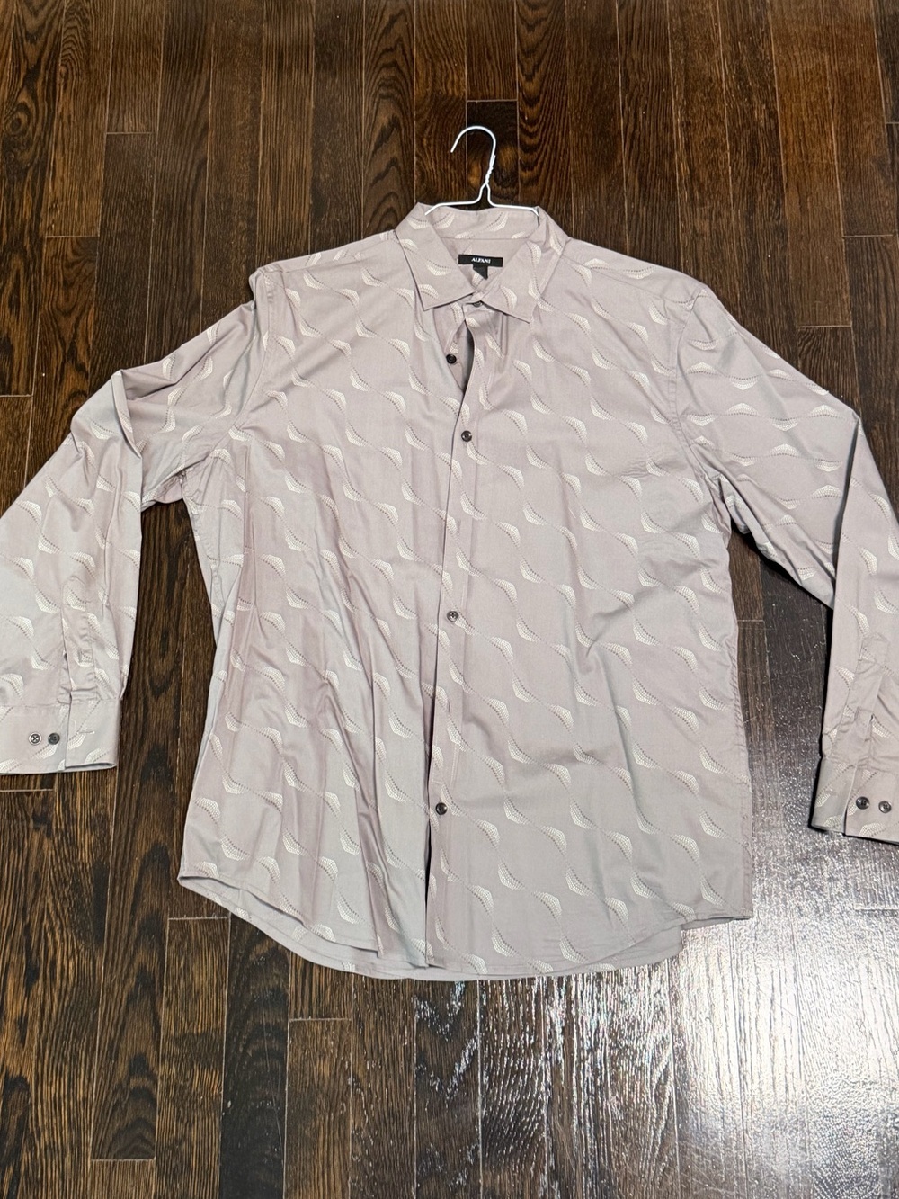 NEW ALFANI Men's Long-Sleeve Button-Up Shirt in Light Taupe